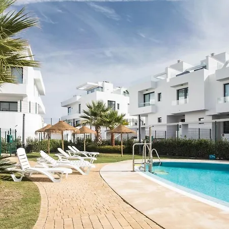 Vista Del Mar *
