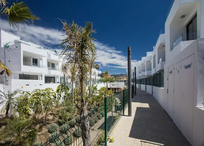 Vista Del Mar * Фуэнхирола