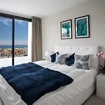 Vista Del Mar *